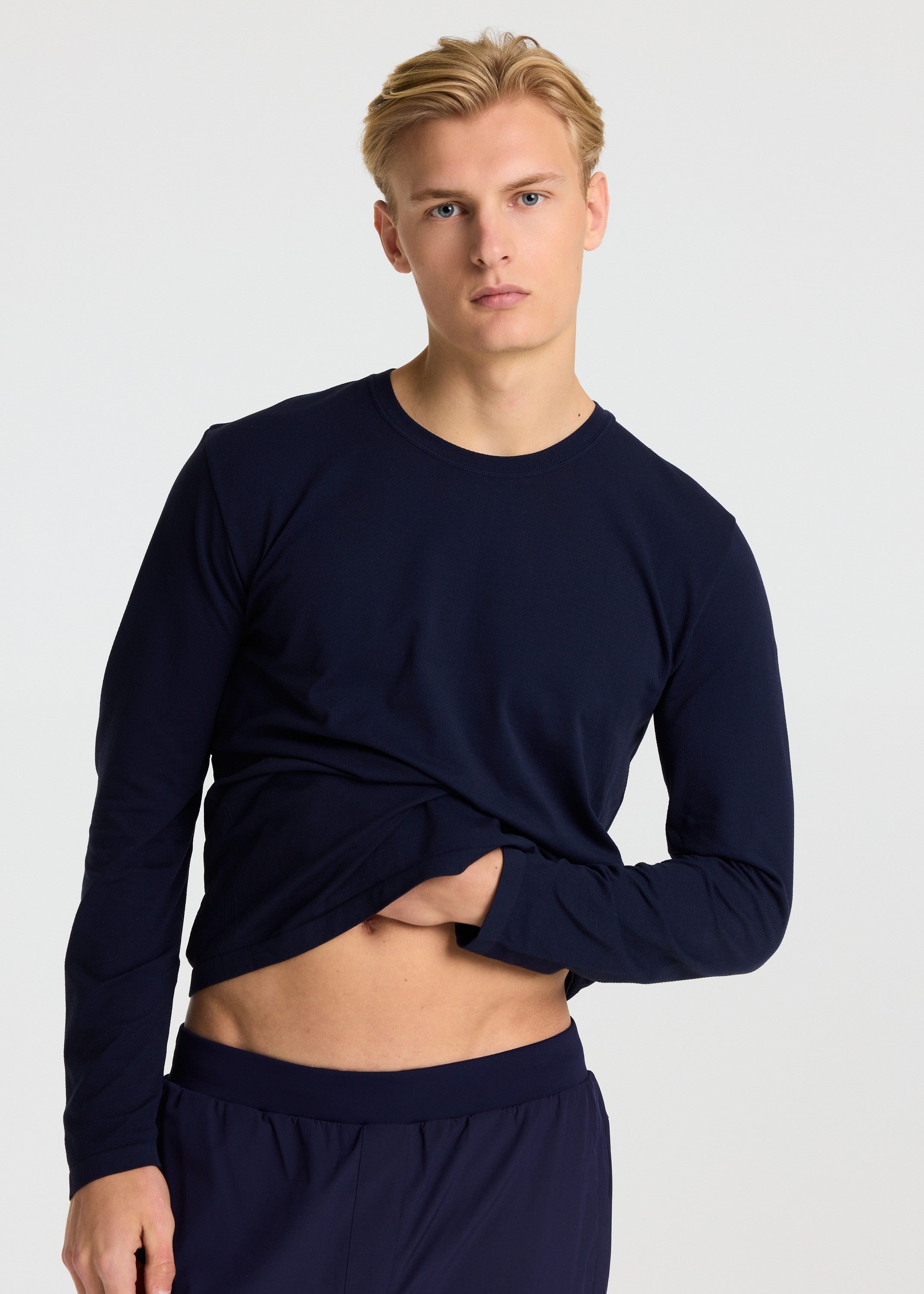 M. Seamlite® Long Sleeve Shirt - Navy